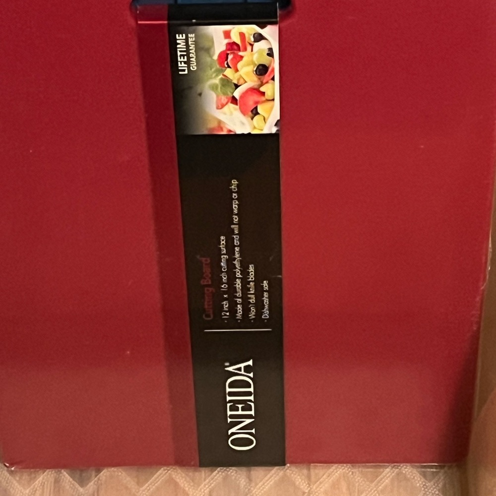 Oneida Cutting Board New - Picture 4 of 15